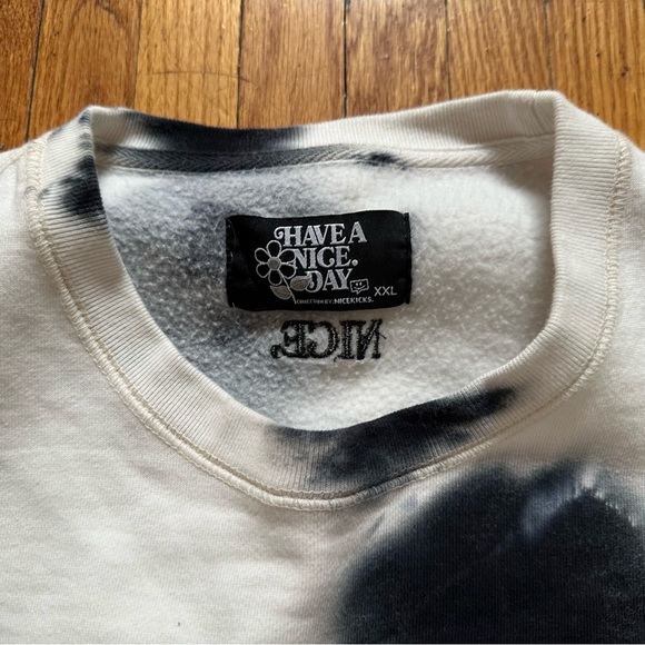 Nice Kicks “Have A Nice Day” White/Black Tie Dye Crewneck Sweatshirt, 2XL - Picture 3 of 8